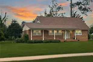 1411 Monument Ave, Port Saint Joe, FL 32456 - Photo 2