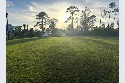 1502 Palm Blvd, Port Saint Joe, FL 32456 - Photo 2