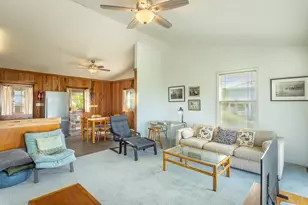 481 E Gulf Beach Dr, Saint George Island, FL 32328 - Photo 4