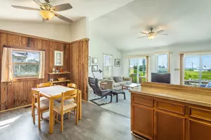481 E Gulf Beach Dr, Saint George Island, FL 32328 - Photo 10