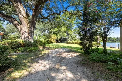 480 Lake View Dr, Wewahitchka, FL 32465 - Photo 56