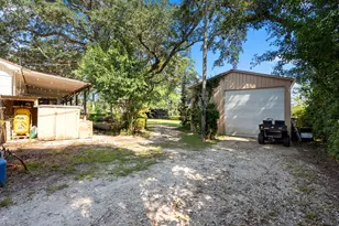 480 Lake View Dr, Wewahitchka, FL 32465 - Photo 52