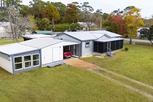 6 Bayview Dr, Apalachicola, FL 32320 - Photo 2