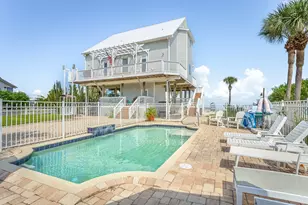 435 Mccloud St, Saint George Island, FL 32328 - Photo 2