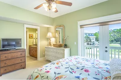 2136 Palmetto Way, Saint George Island, FL 32328 - Photo 18