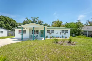 1805 Garrison Ave, Port Saint Joe, FL 32456 - Photo 1