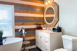 348 Atlantic St, Port Saint Joe, FL 32456 - Photo 10