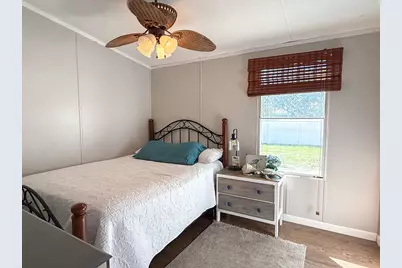 348 Atlantic St, Port Saint Joe, FL 32456 - Photo 32