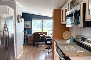 348 Atlantic St, Port Saint Joe, FL 32456 - Photo 16