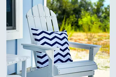 592 Bonnet St, Port Saint Joe, FL 32456 - Photo 4