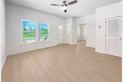 592 Bonnet St, Port Saint Joe, FL 32456 - Photo 12