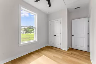 250 Winnie St, Wewahitchka, FL 32465 - Photo 16