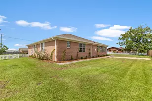 200 7th St, Mexico Beach, FL 32456 - Photo 2