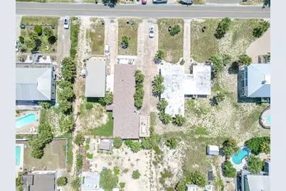 633 E Gorrie Dr #3, Saint George Island, FL 32328 - Photo 4