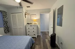 110 Franklin St, Carrabelle, FL 32323 - Photo 18