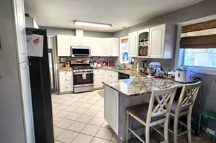 305 Twentieth St, Port Saint Joe, FL 32456 - Photo 6