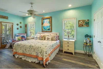 301 Sweet Bay Cir, Eastpoint, FL 32328 - Photo 18