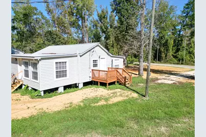 391 Byrd Parker Dr, Wewahitchka, FL 32465 - Photo 4