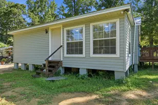 391 Byrd Parker Dr, Wewahitchka, FL 32465 - Photo 6