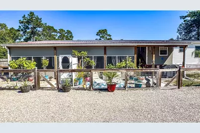 511 NE Ave H, Carrabelle, FL 32322 - Photo 2