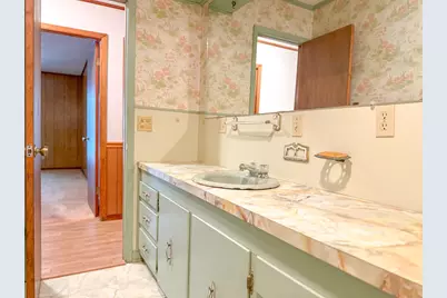 673 W River Rd, Wewahitchka, FL 32465 - Photo 14