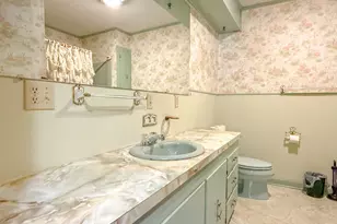 673 W River Rd, Wewahitchka, FL 32465 - Photo 12