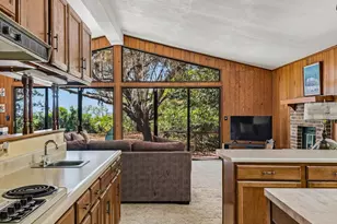 17 S Bay Shore Dr, Eastpoint, FL 32328 - Photo 32