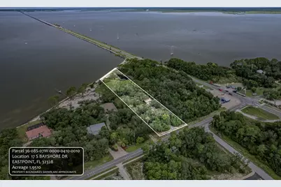 17 S Bay Shore Dr, Eastpoint, FL 32328 - Photo 16