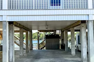 401 St James Ave, Carrabelle, FL 32322 - Photo 10