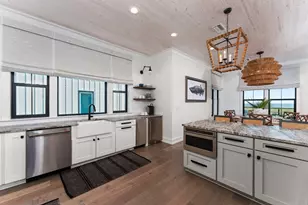 106 Dunes Dr, Mexico Beach, FL 32456 - Photo 18