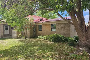 1007 Monument Ave, Port Saint Joe, FL 32456 - Photo 12