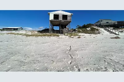 728 Gulf Shore Dr, Carrabelle, FL 32322 - Photo 10