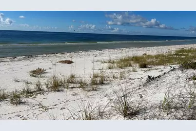728 Gulf Shore Dr, Carrabelle, FL 32322 - Photo 12