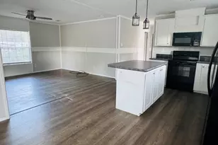 225 Timothy Simmons St, Apalachicola, FL 32320 - Photo 8