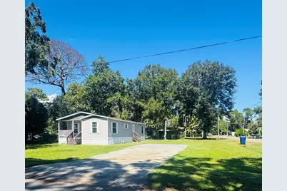 225 Timothy Simmons St, Apalachicola, FL 32320 - Photo 2