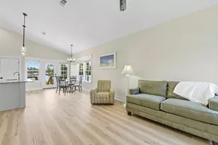 246 Lake McKissack Ln, Carrabelle, FL 32322 - Photo 10