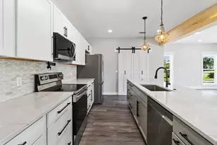 209 Carolina Dr, Mexico Beach, FL 32456 - Photo 20