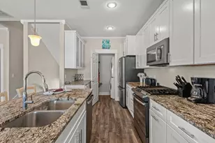 102 S 38th St, Mexico Beach, FL 32456 - Photo 10