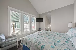 102 S 38th St, Mexico Beach, FL 32456 - Photo 18