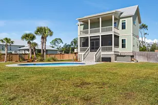 1404 Monument Ave, Port Saint Joe, FL 32456 - Photo 6