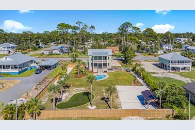 1404 Monument Ave, Port Saint Joe, FL 32456 - Photo 4