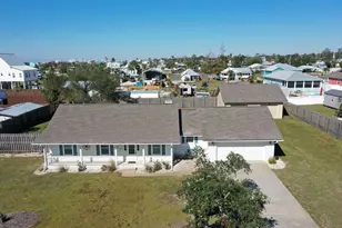 229 Balboa St, Port Saint Joe, FL 32456 - Photo 6
