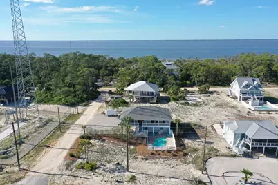 701 E Gulf Beach Dr, Saint George Island, FL 32328 - Photo 10