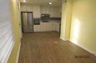 24 Parker Ave, Carrabelle, FL 32322 - Photo 8