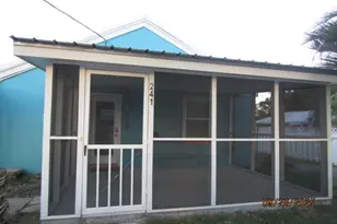 24 Parker Ave, Carrabelle, FL 32322 - Photo 2