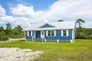 300 Blue Heron Dr, Eastpoint, FL 32328 - Photo 2