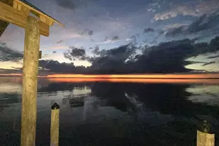 215 N Bayshore Dr, Eastpoint, FL 32328 - Photo 16