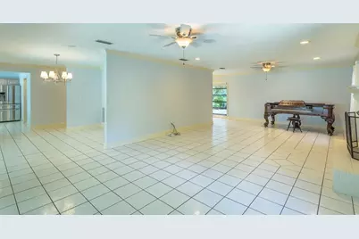 215 N Bay Shore Dr, Eastpoint, FL 32328 - Photo 24