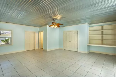 215 N Bay Shore Dr, Eastpoint, FL 32328 - Photo 52