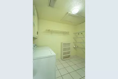 215 N Bay Shore Dr, Eastpoint, FL 32328 - Photo 40